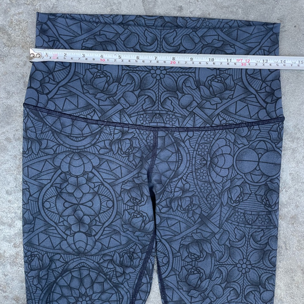 lululemon athletica Navy Floral Leggings Wunder Under Pant Full-On Luon - Picture 6 of 6